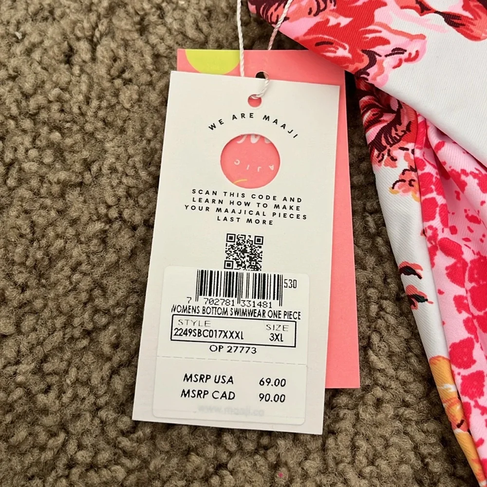 Maaji Carnation Flirt Reversible Bikini Bottoms, NWT - Picture 3 of 8
